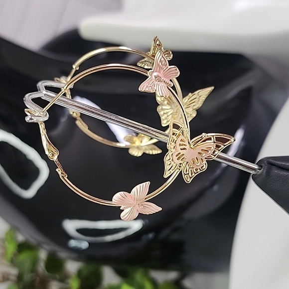 Gold Filled Butterfly Hoop Earrings New - Picture 7 of 8